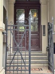 Eingang Schweizer Straße 5 Frankfurt